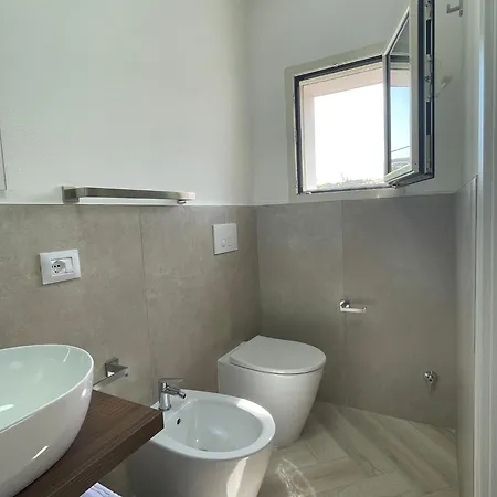 فندق مبيت وإفطار Dimora Mediterranea - 3*